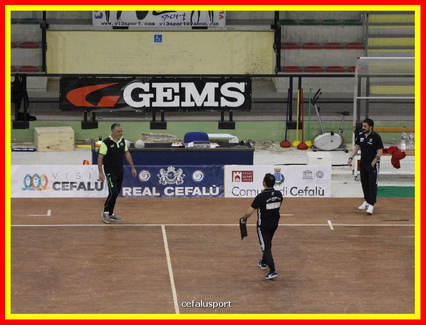 190405 Real playoff 033_tn.jpg